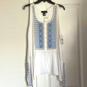 🔥NWT Karen Kane embroidered ethnic blouse